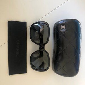 CHANEL Classic Sunglasses